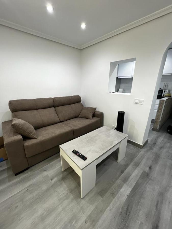La Cueva De Boris Apartment Madrid Exterior photo